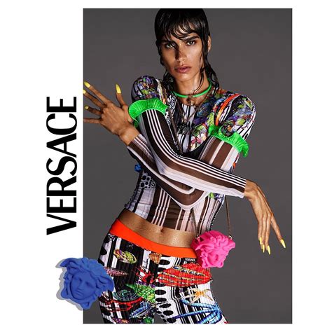 versace new campaign|versace ultime notizie.